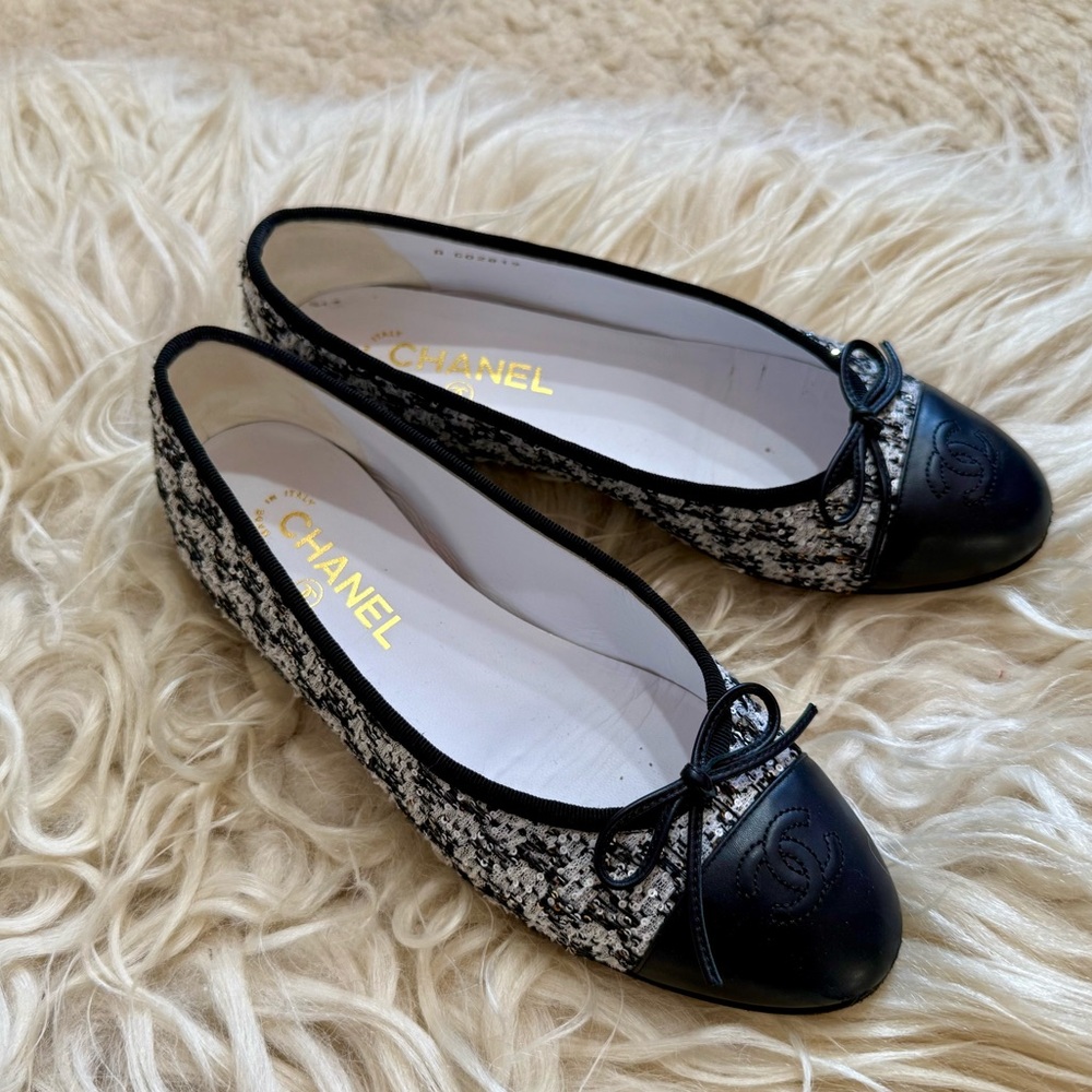 Chanel Sequin Black White Classic Ballet Flats